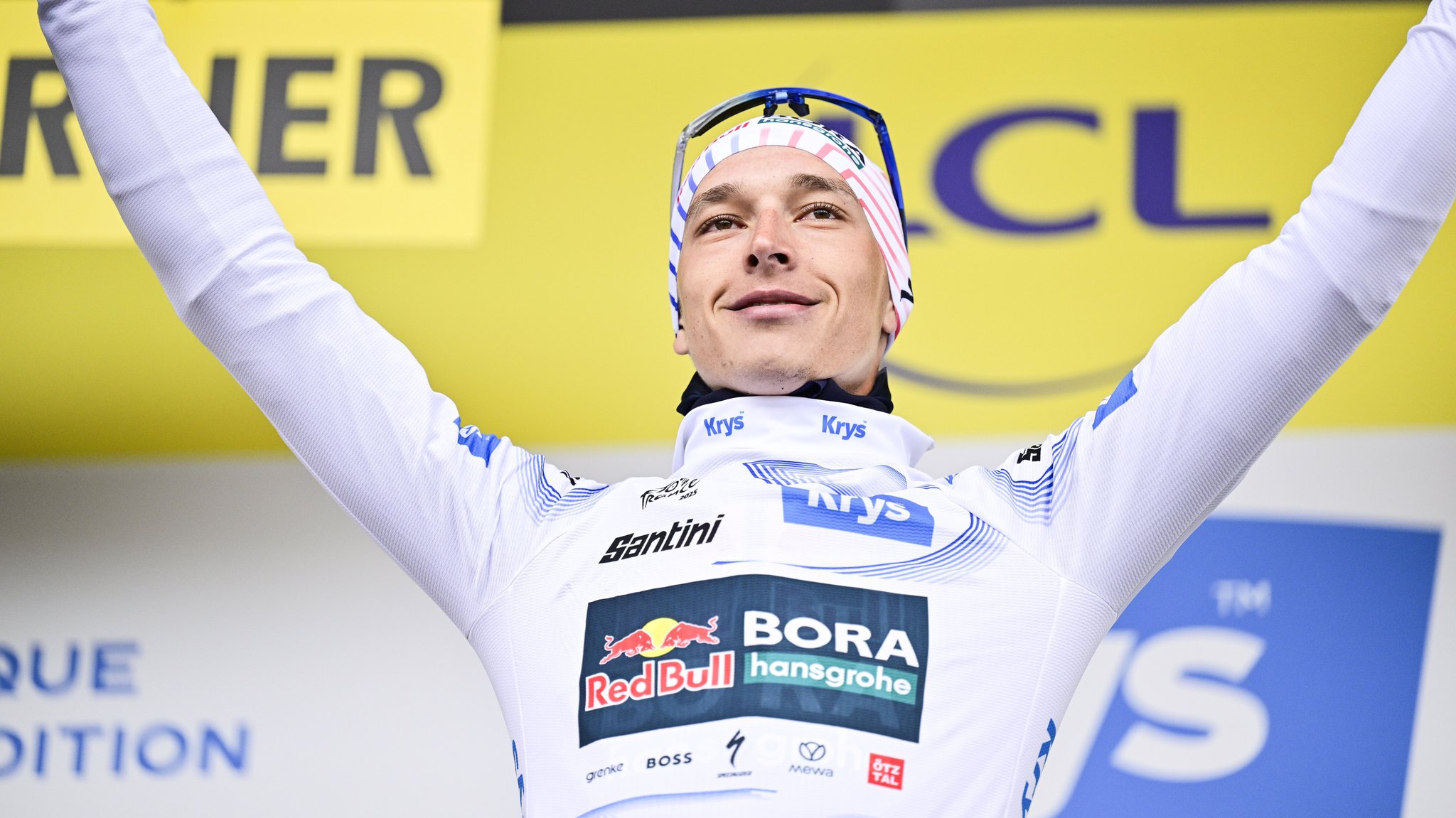 Kurioses Finish: Lipowitz radelt verfrüht auf das Podium