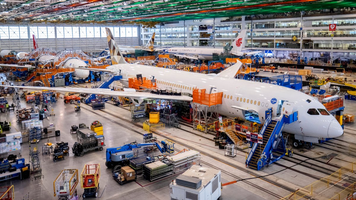 Eine Boeing 787 "Dreamliner" bei der Montage