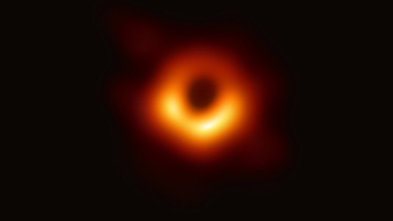 Dieses Bild ist der erste direkte visuelle Nachweis eines Schwarzen Lochs 