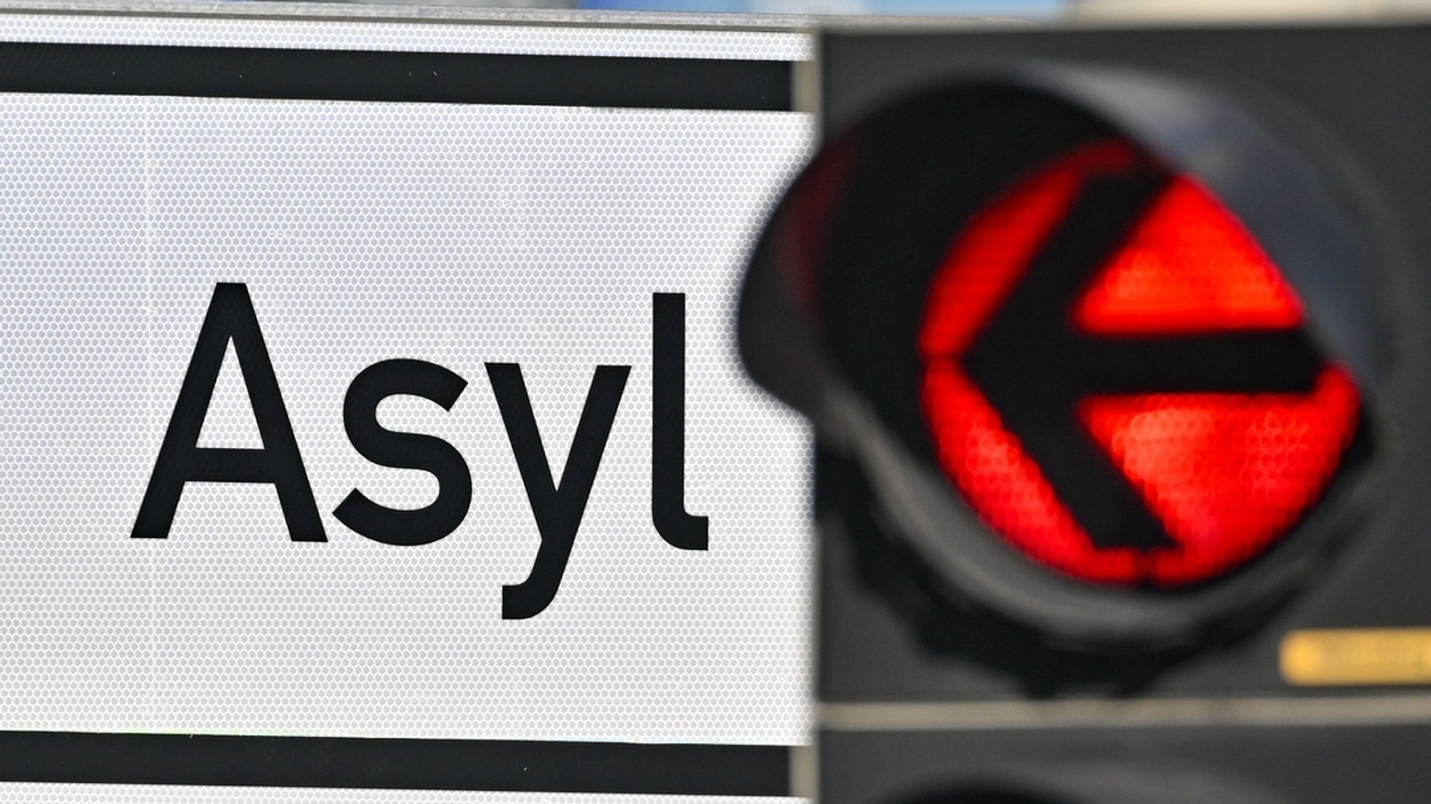 Rückläufige Asylzahlen – ein Verdienst der Merz-Regierung?