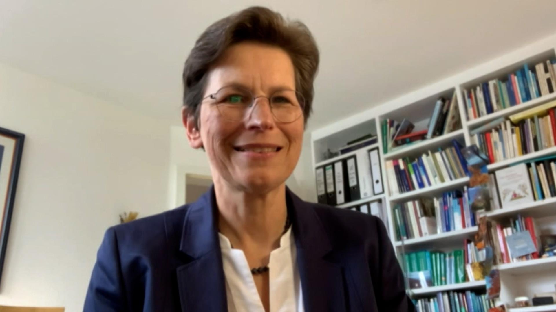 Professorin Claudia Bausewein, Präsidentin der Deutschen Gesellschaft für Palliativmedizin