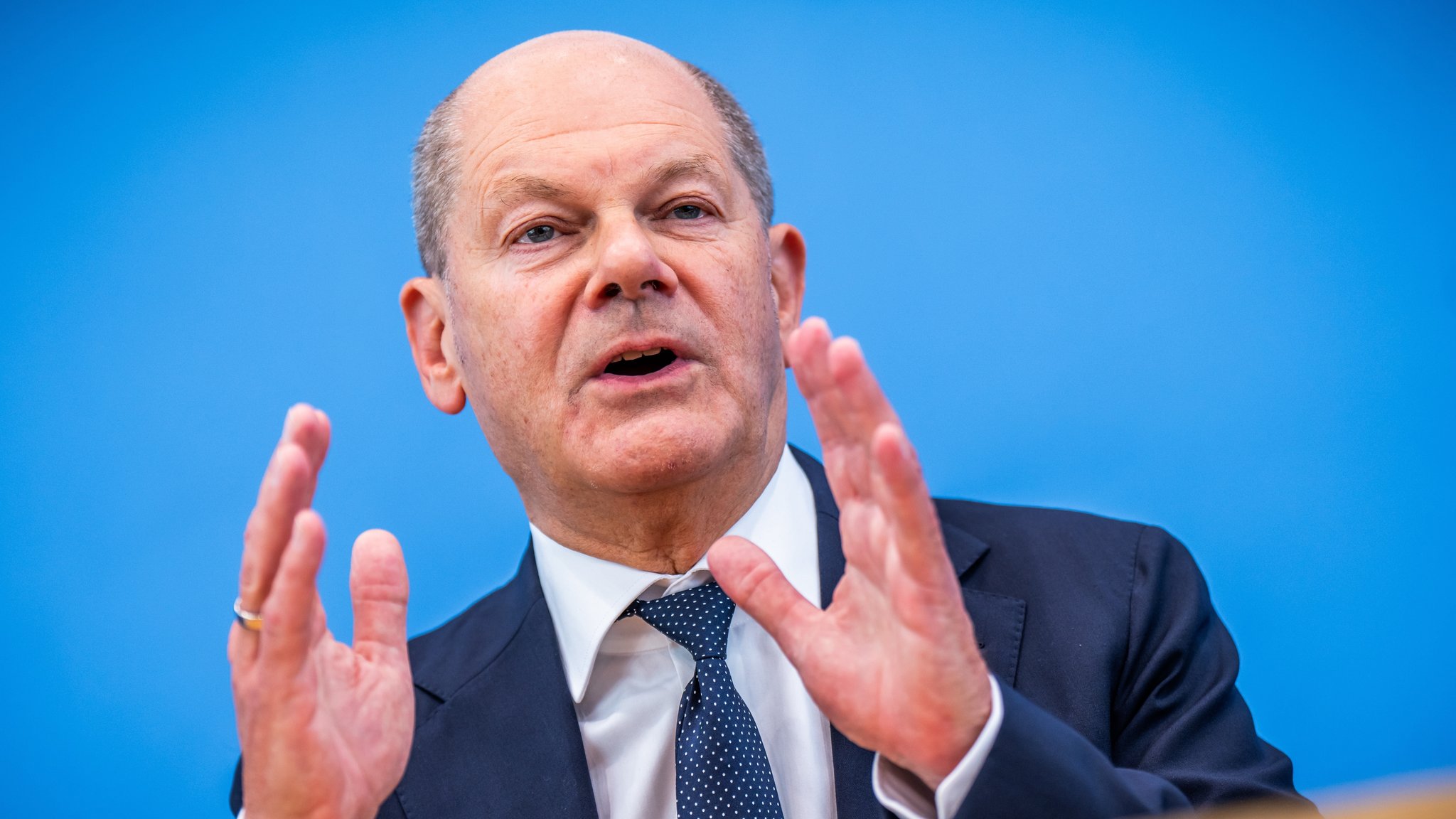 Vom BAMF zum Bauernhof: Kanzler Scholz besucht Mittelfranken