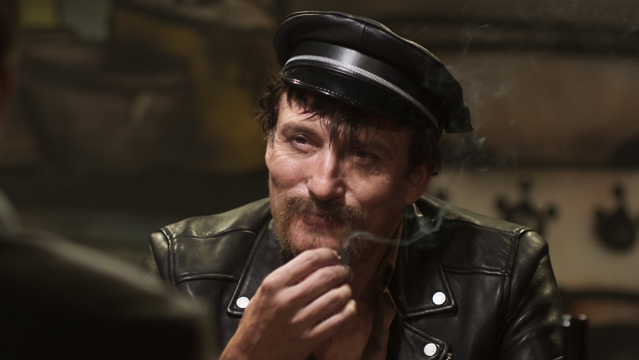 Mit seiner Rolle wie verwachsen:  Oliver Masucci als Fassbinder in "Enfant Terrible" (Filmszene).