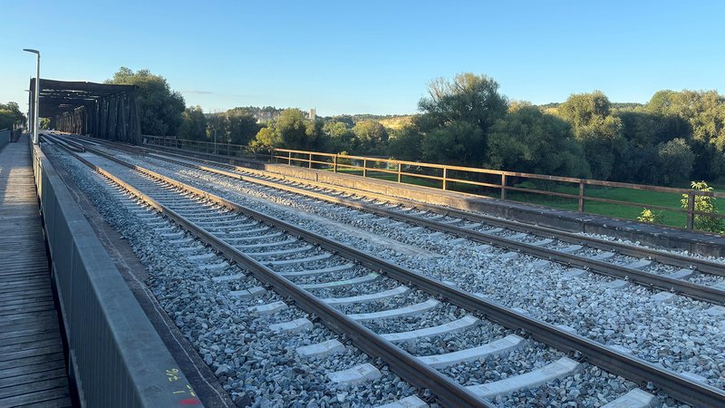 Freie Fahrt heißt es ab morgen wieder auf der Zugstrecke zwischen Regensburg und Schwandorf in der Oberpfalz. | Bild: BR Freie Fahrt heißt es ab morgen wieder auf der Zugstrecke zwischen Regensburg und Schwandorf in der Oberpfalz.