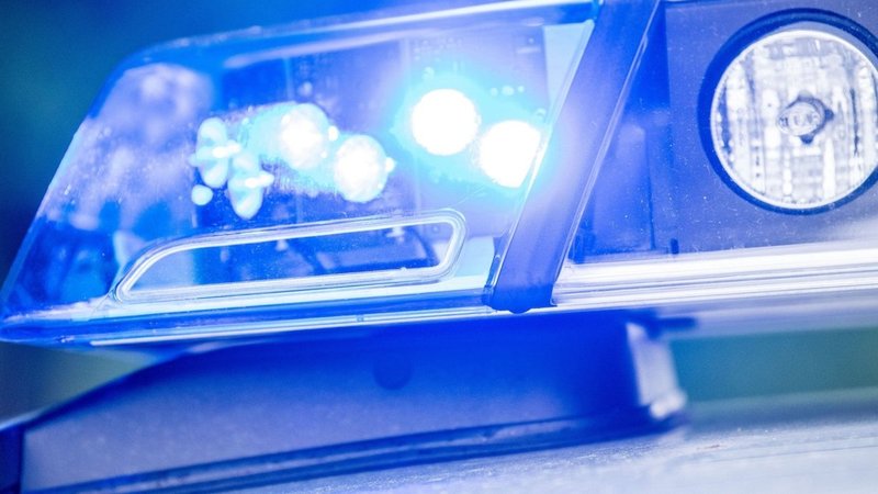 Ein Mann hat in Regensburg auf eine Schwangere eingestochen (Symbolbild). | Bild: dpa-Bildfunk/Lino Mirgeler Ein Mann hat in Regensburg auf eine Schwangere eingestochen (Symbolbild).