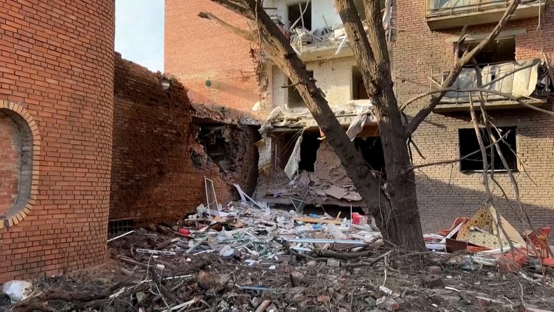 Zerstörte Häuser in der Ukraine | Bild: Bayerischer Rundfunk 2025 Zerstörte Häuser in der Ukraine