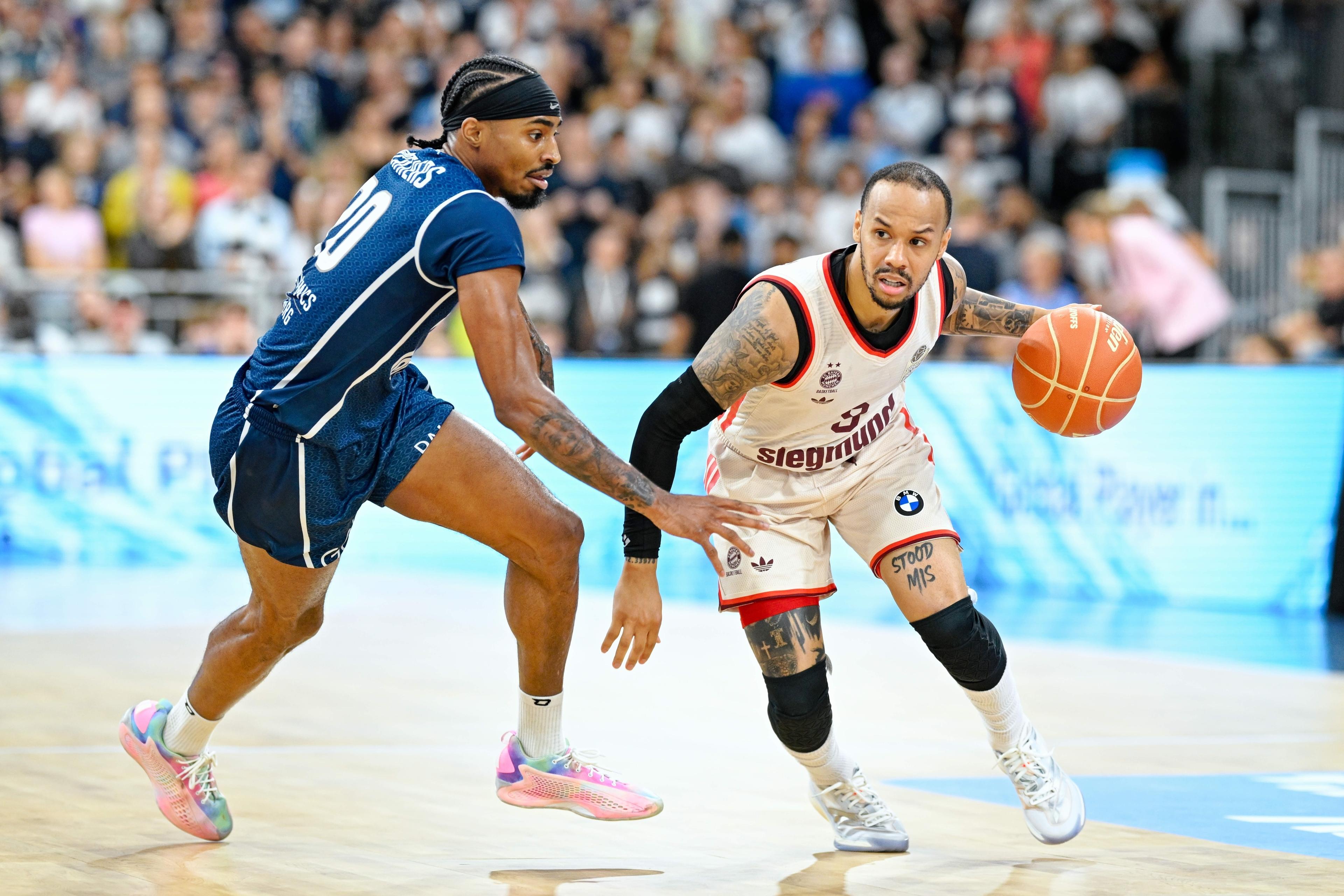 Spielszene MLP Academics Heidelberg - FC Bayern Basketball