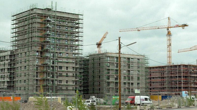 Bundesregierung beschließt Bau-Turbo | Bild: BR Bundesregierung beschließt Bau-Turbo