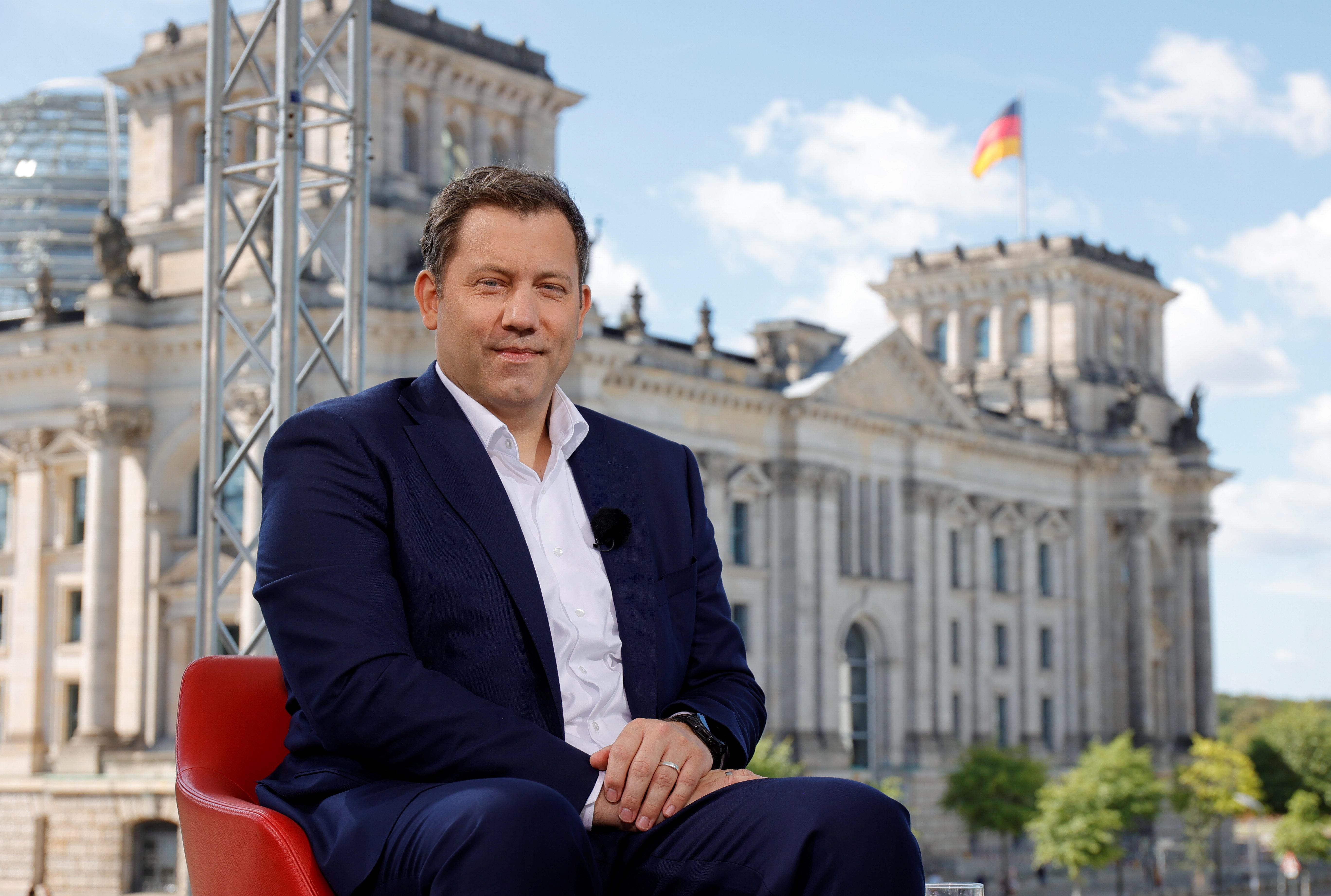 SPD-Chef Lars Klinbeil beim ARD-Sommerinterview