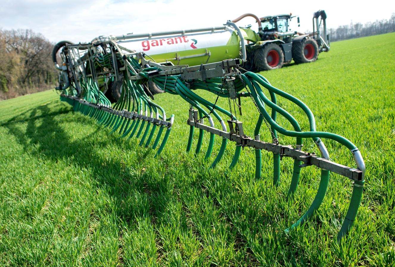 Gulle Ein Zunehmendes Problem Fur Umwelt Und Landwirte Br24