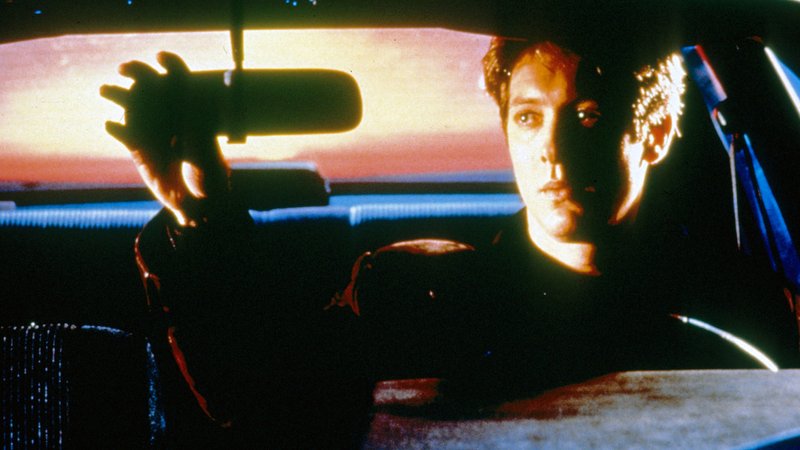 James Spader verfällt der Lust an Verkehrsunfällen in "Crash" (Filmszene).