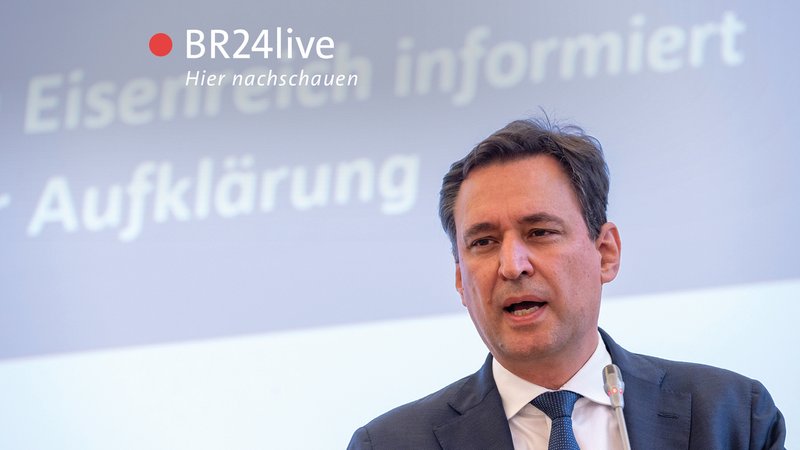 Georg Eisenreich, (CSU) Staatsminister der Justiz, gibt zum Stand der Aufklärung rund um die Vorwürfe in der JVA Augsburg-Gablingen ein Pressestatement. | Bild: dpa-Bildfunk/Peter Kneffel Georg Eisenreich, (CSU) Staatsminister der Justiz, gibt zum Stand der Aufklärung rund um die Vorwürfe in der JVA Augsburg-Gablingen ein Pressestatement.