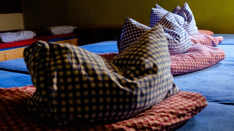 Bettenlager eine Alpenvereinshütte | Bild: BR/Peter Stenz Bettenlager eine Alpenvereinshütte