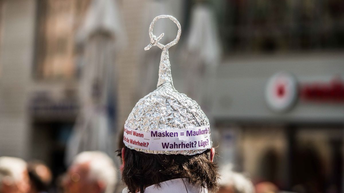 Twitter Wirft Anhanger Der Verschworungsbewegung Qanon Raus Br24