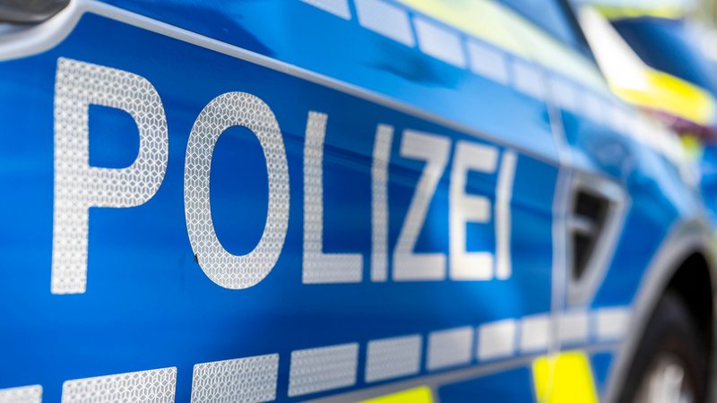 (Symbolbild) Polizeiauto | Bild: dpa-Bildfunk/David Inderlied (Symbolbild) Polizeiauto