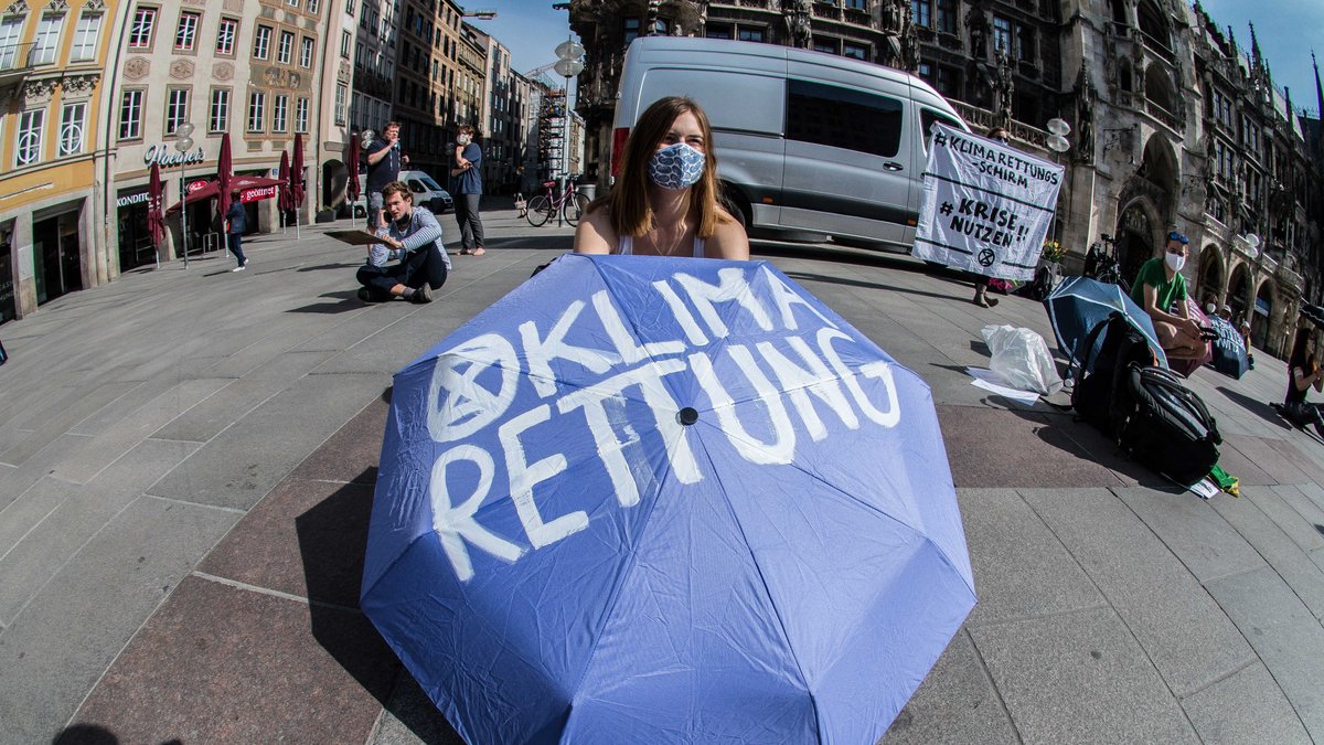 Immer wieder demonstrieren v.a. Jugendliche in Bayern gegen zu schwache Klimaschutzpolitik.
