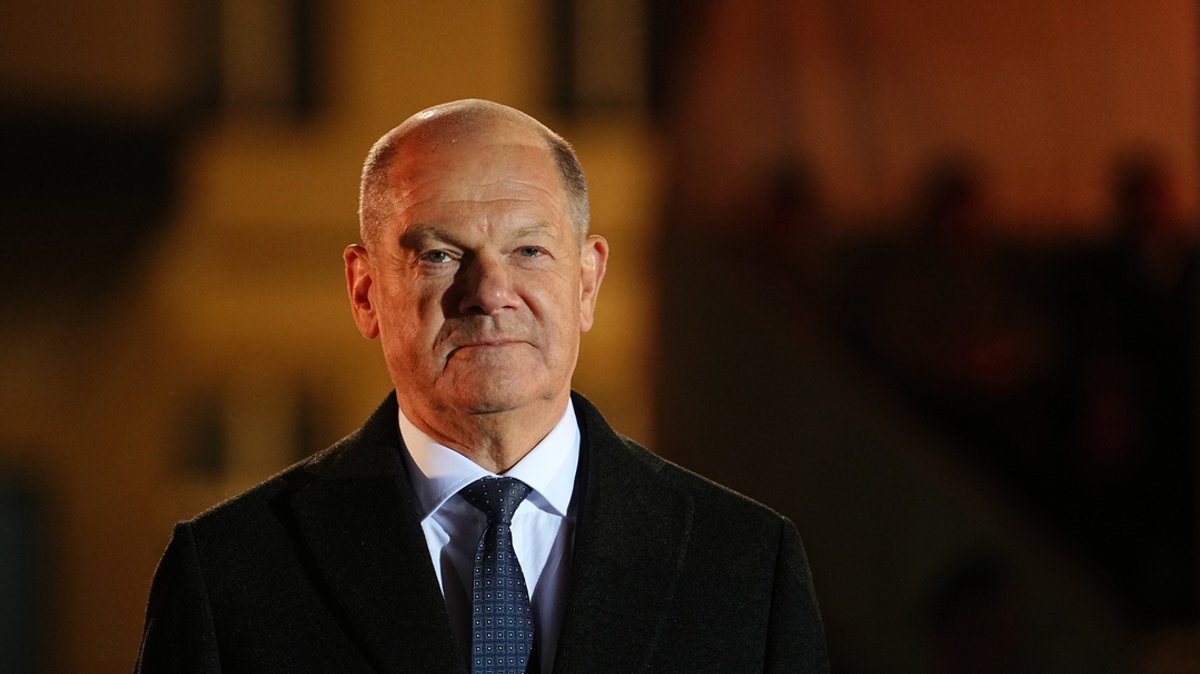 Olaf Scholz mit Großem Zapfenstreich verabschiedet