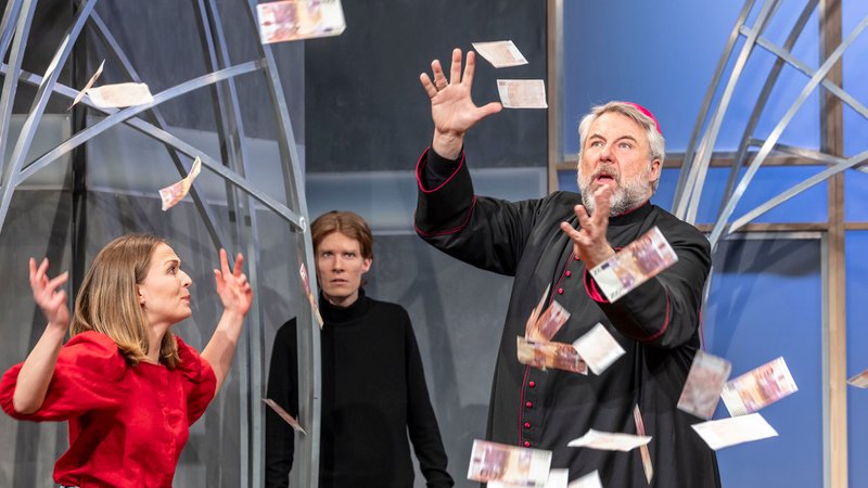 Szenenfoto aus "Kardinalfehler" | Bild: Alvise Predieri/Komödie im Bayerischen Hof München Szenenfoto aus "Kardinalfehler"