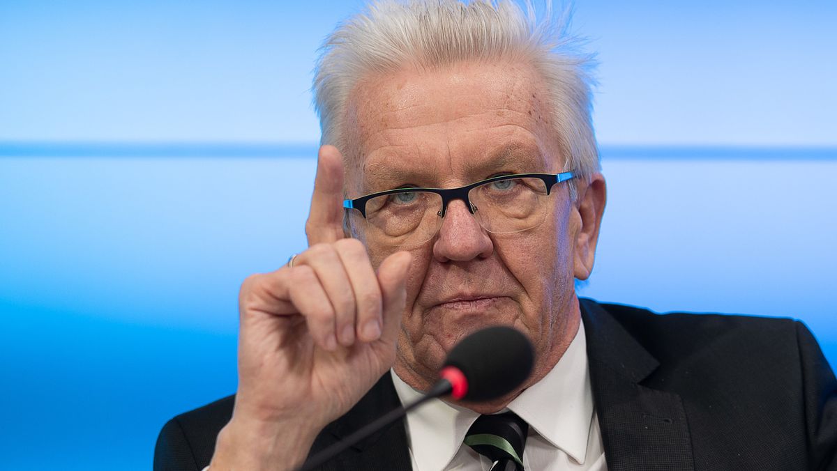 Ministerprasident Kretschmann Tritt Beim Wahlkampf Kurzer Br24