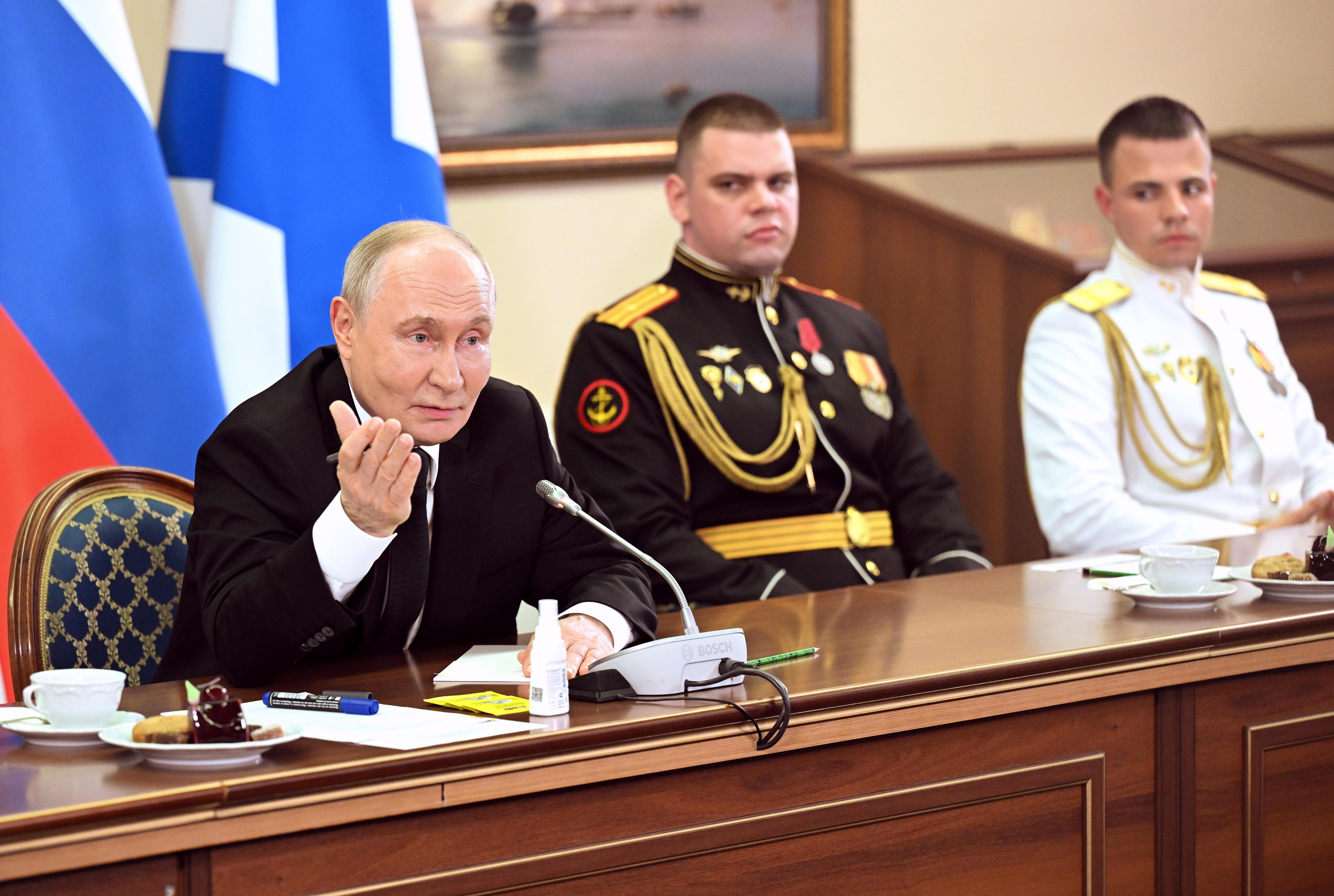 "Ameisen in der Reserve": Muss Putin Mobilisierung fürchten?