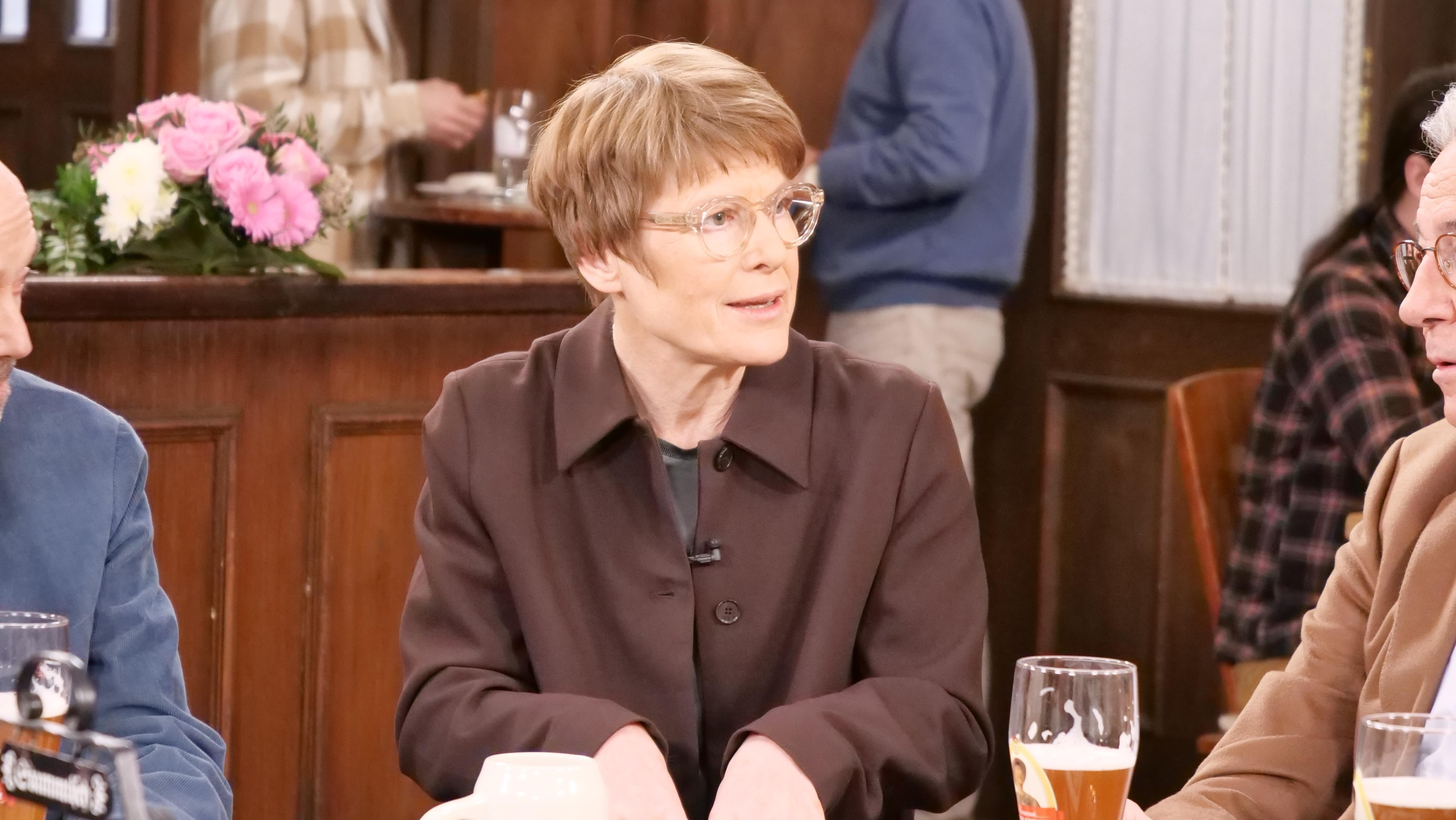 Veronika Grimm beim Sonntags-Stammtisch im BR-Fernsehen.