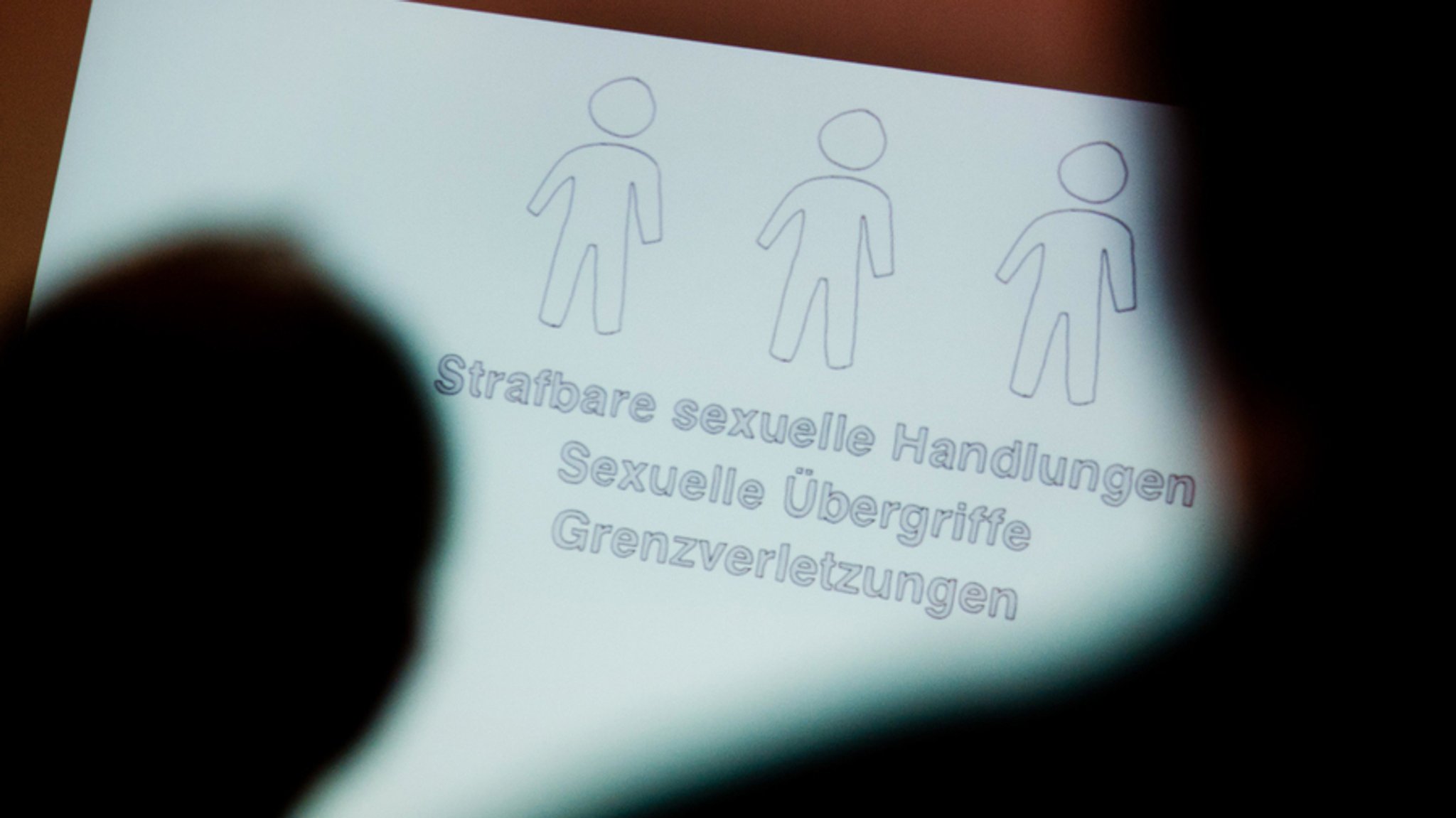 Zeichnung thematisiert sexuelle Übergriffe