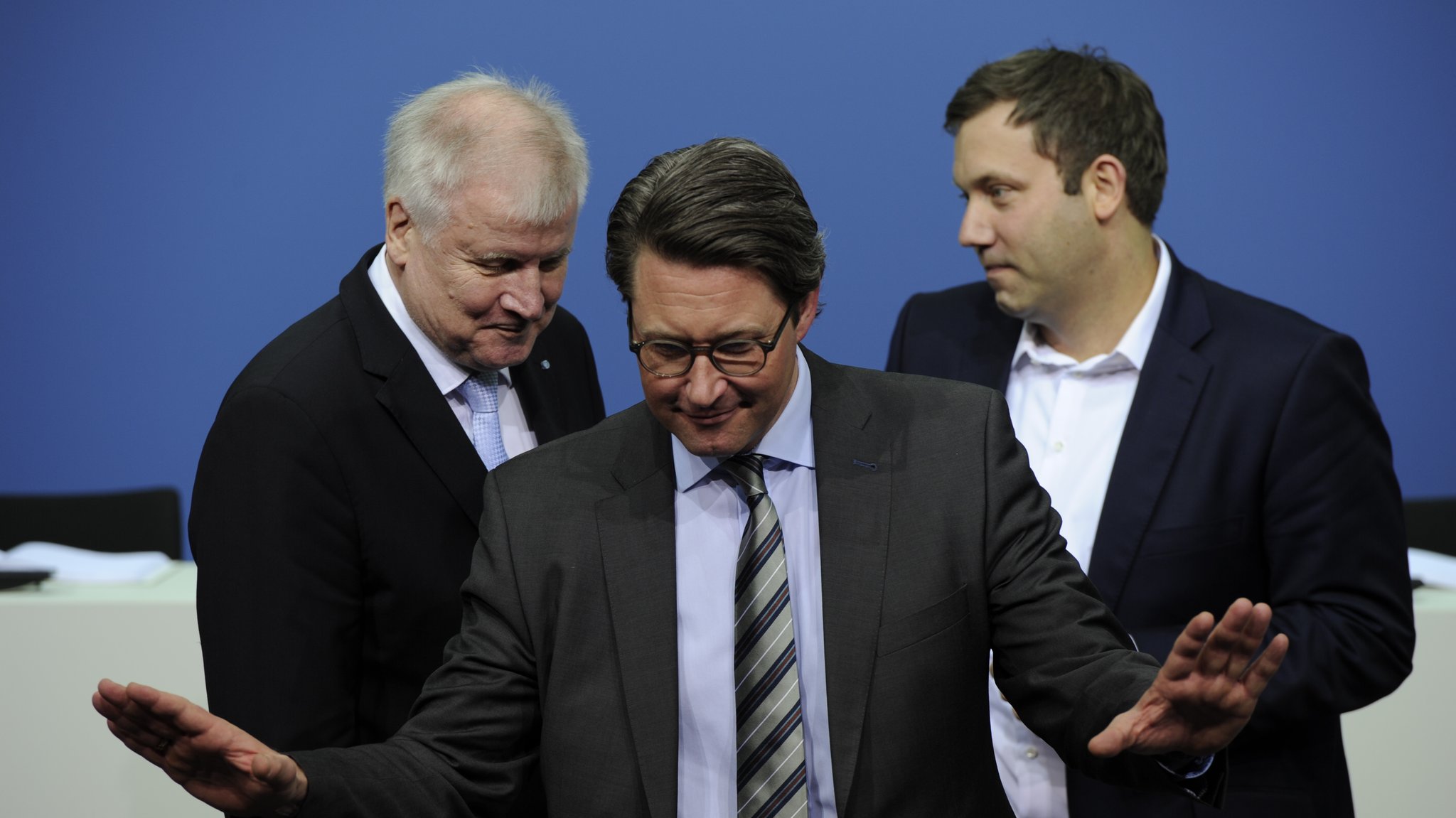 Archivbild: Andreas Scheuer, Horst Seehofer und Lars Klingbeil bei der Pressekonferenz zum Koalitionsvertrag zwischen SPD und CDU/CSU im März 2018.