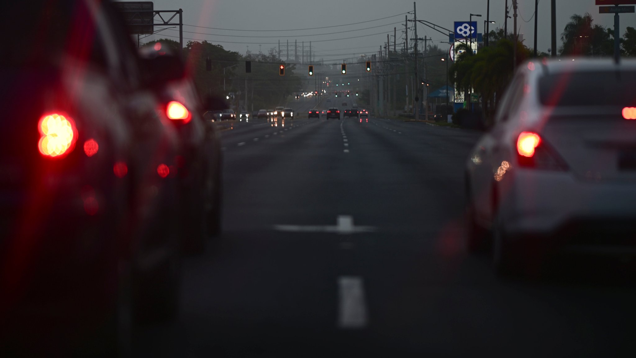 Dunst in einer Straße auf Puerto Rico