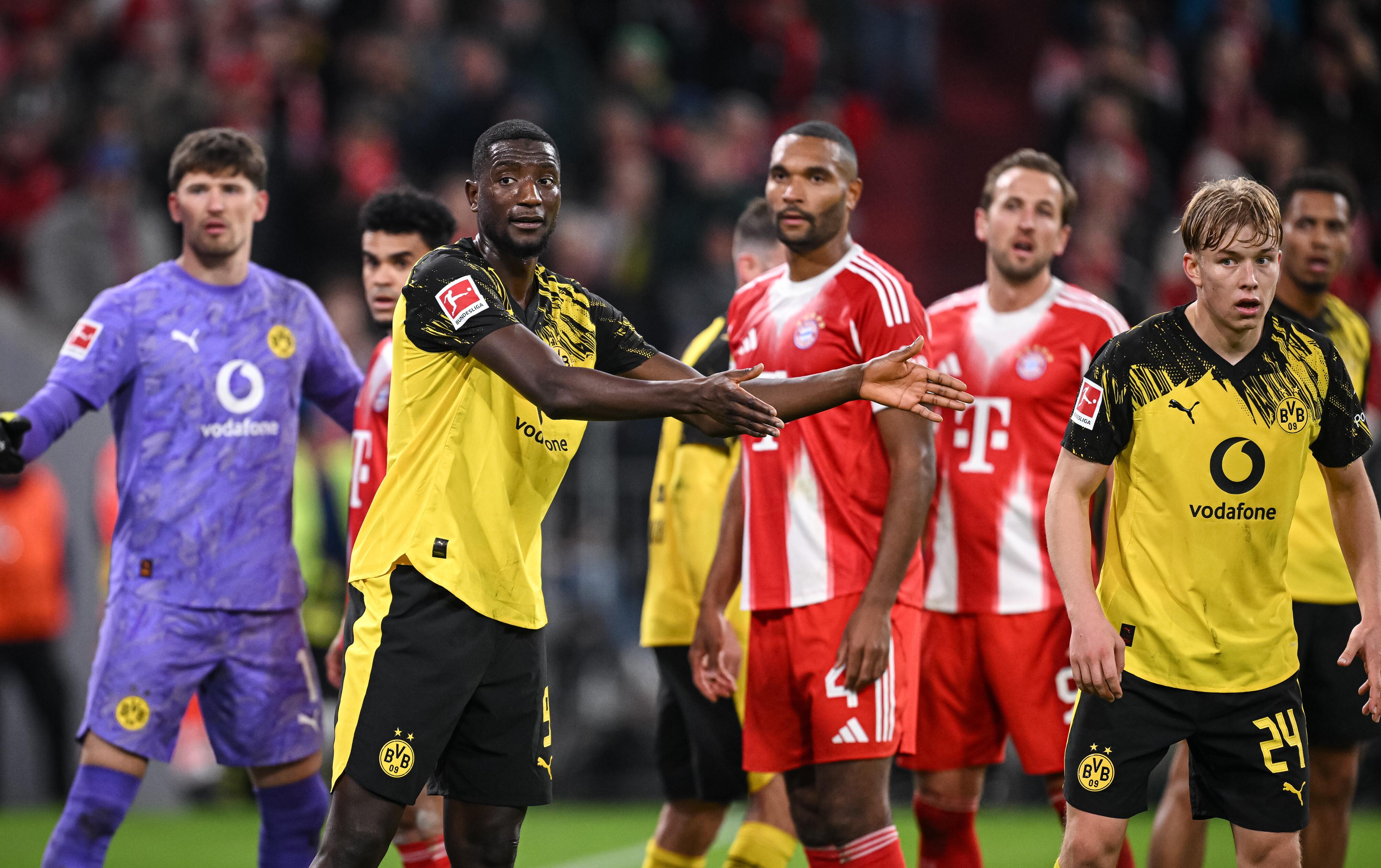 Spielszene FC Bayern - Borussia Dortmund