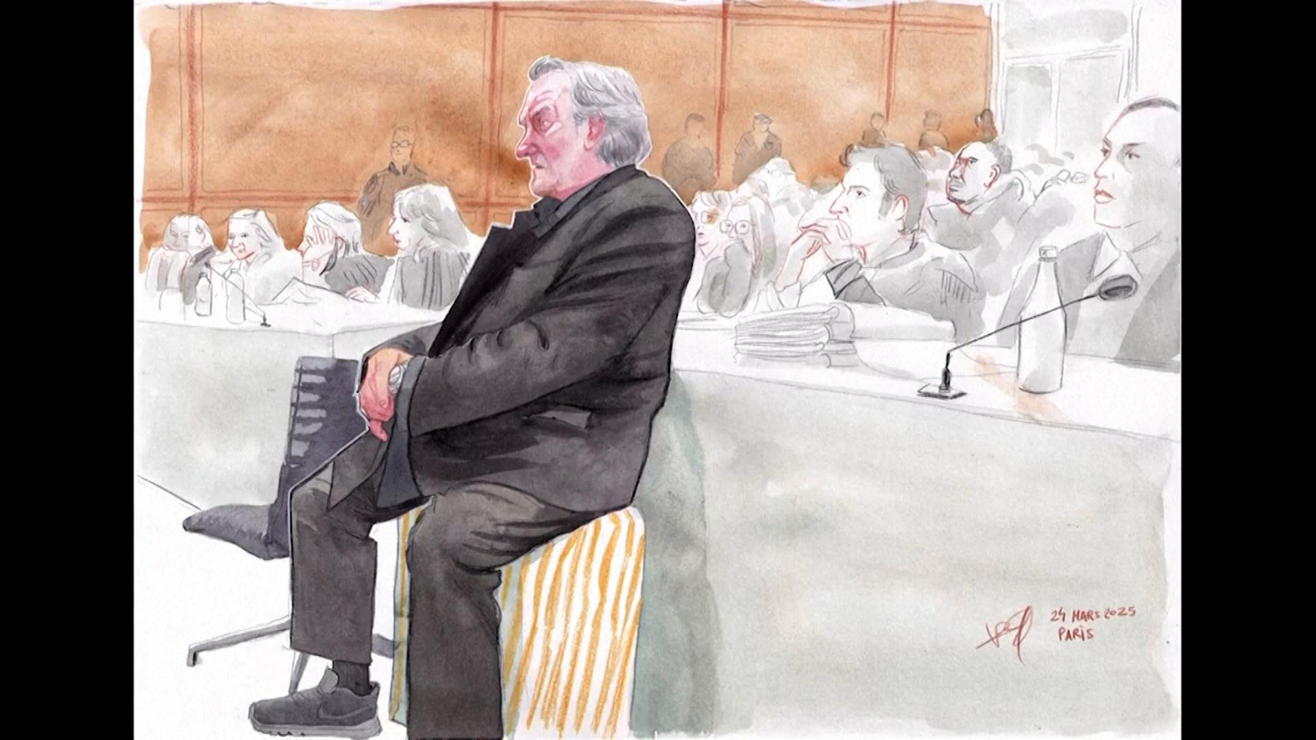 Ein Gericht in Paris hat den französischen Schauspieler Gérard Depardieu wegen sexueller Gewalt schuldig gesprochen. Das Strafmaß lautet 18 Monate Haft und ist zur Bewährung ausgesetzt. Für Depardieu hat das Urteil womöglich weitere Konsequenzen.