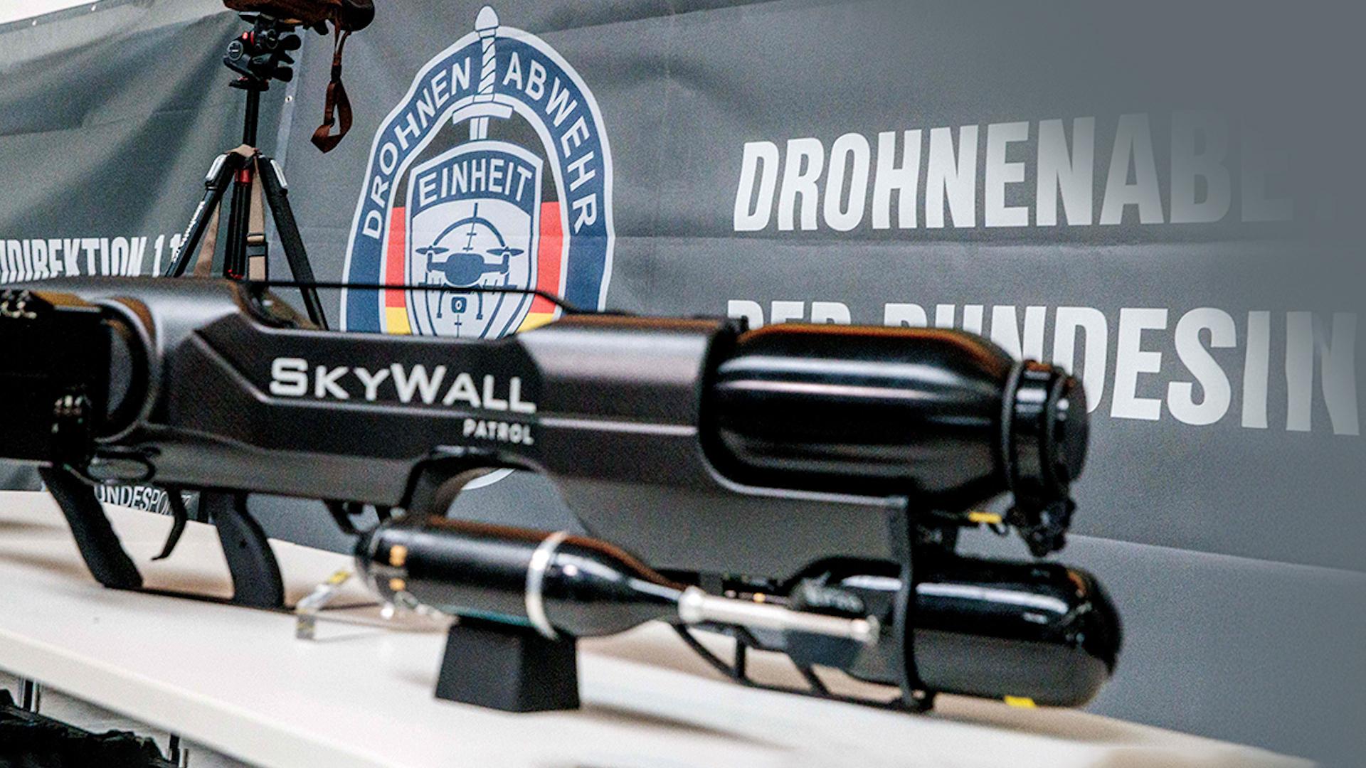 Bund und Länder haben ein Drohnen-Abwehrzentrum geschaffen. Und das wurde heute eingeweiht.