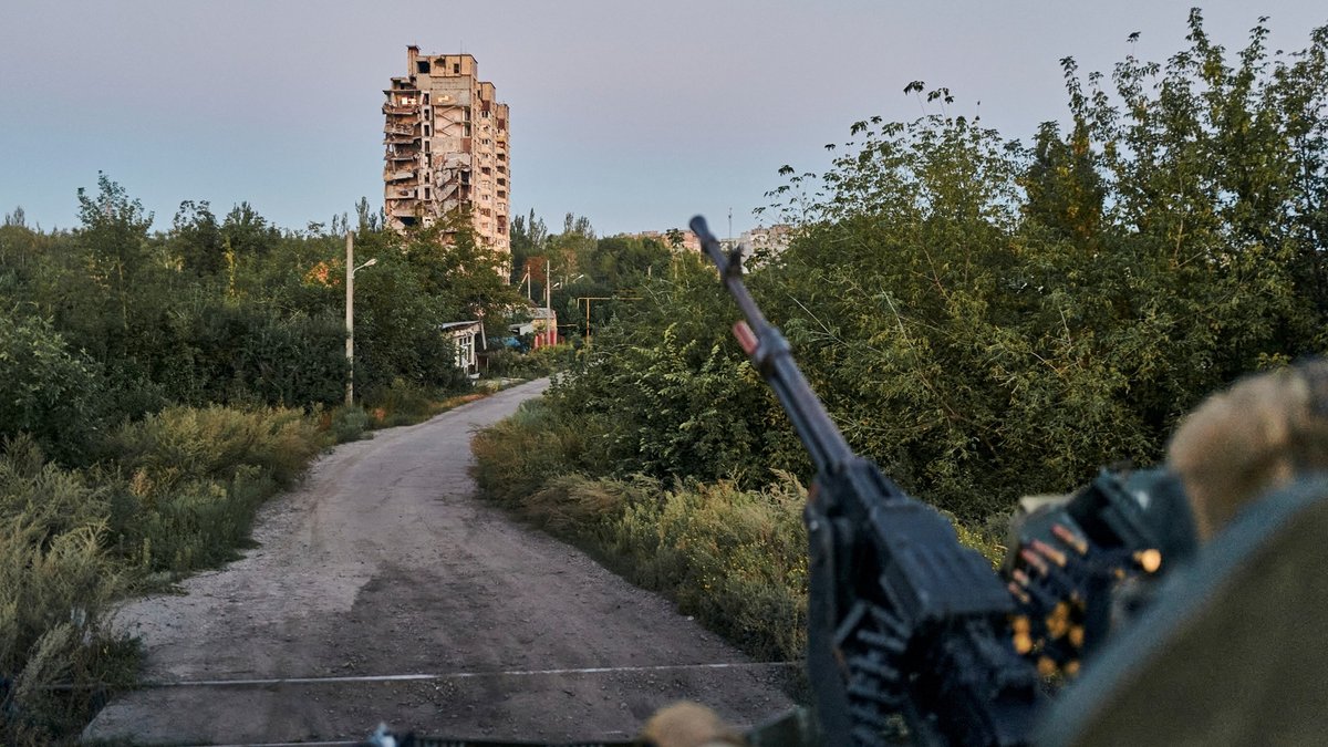 Ukraine-Krieg: Schwere Kämpfe um Industriestadt Awdijiwka