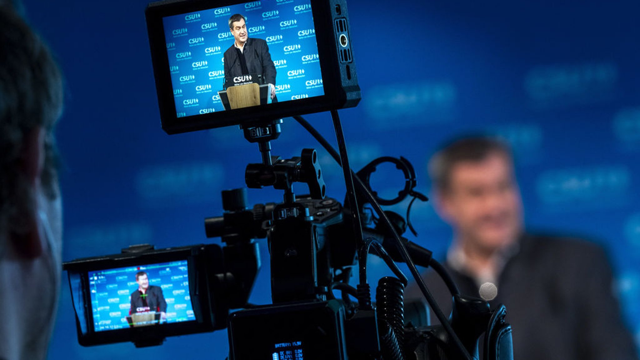 dpatopbilder - 22.04.2024, Bayern, München: Markus Söder, CSU-Parteivorsitzender, nimmt nach der Sitzung des CSU-Vorstands an einer Pressekonferenz teil. Foto: Peter Kneffel/dpa +++ dpa-Bildfunk +++