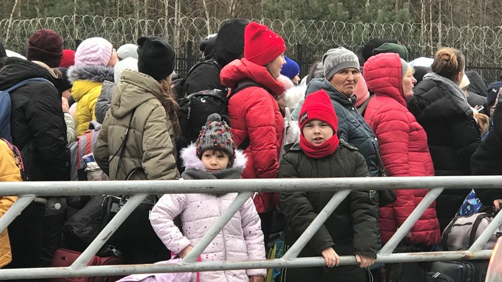 Geflüchtete an der ukrainisch-polnischen Grenze