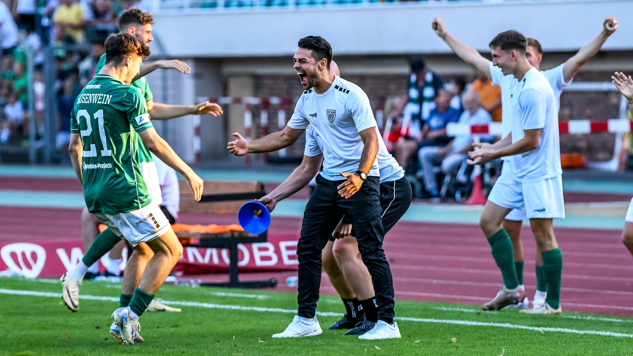 1. FC Schweinfurt siegt im Franken-Derby in Bayreuth 