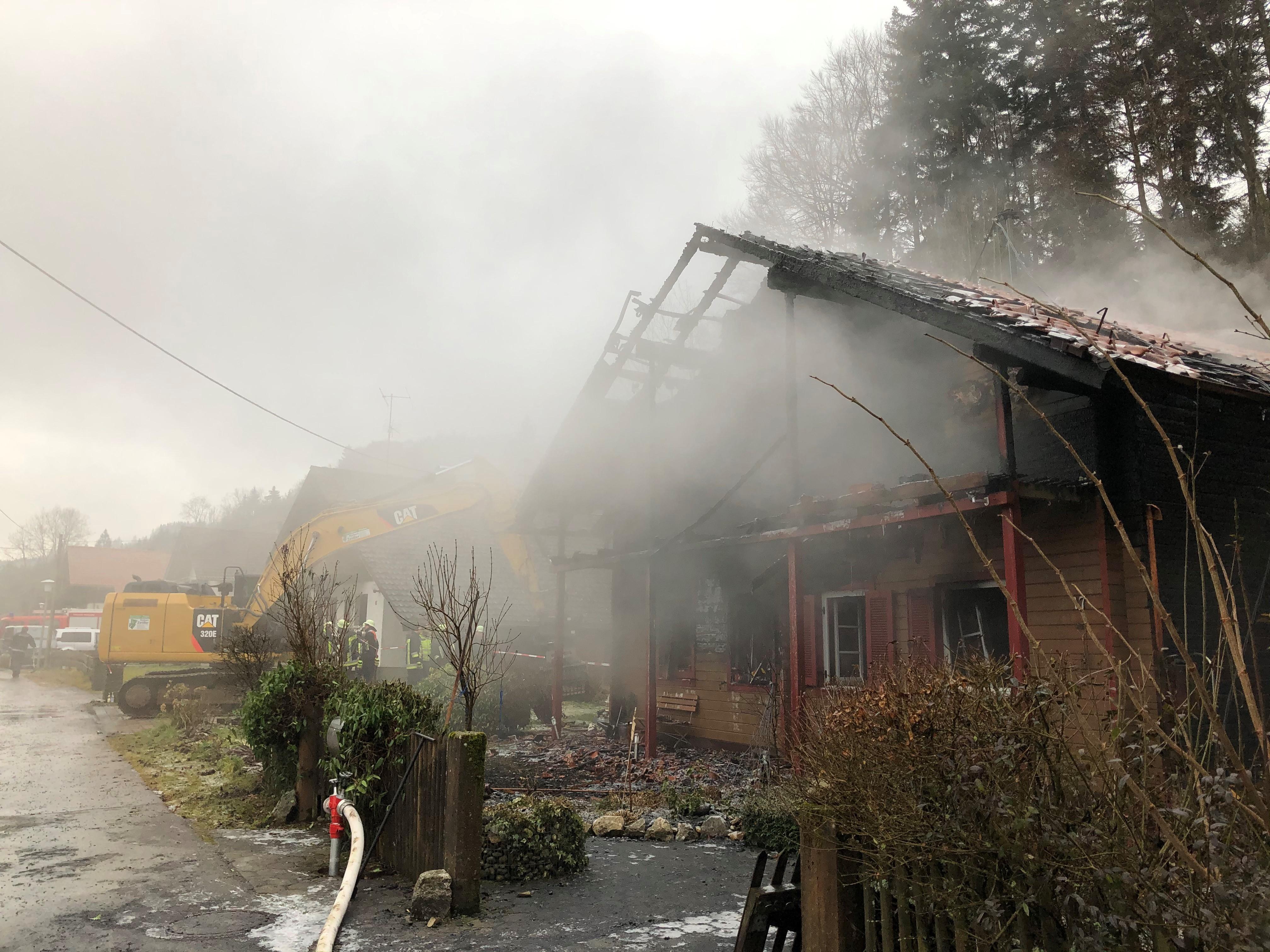 Brand In Weitnau Ermittler Finden Leichnam Br24