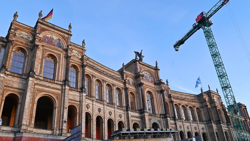 "Trostpflaster": Bayern wird bei Länderfinanzausgleich entlastet | Bild: picture alliance / SZ Photo | Robert Haas "Trostpflaster": Bayern wird bei Länderfinanzausgleich entlastet