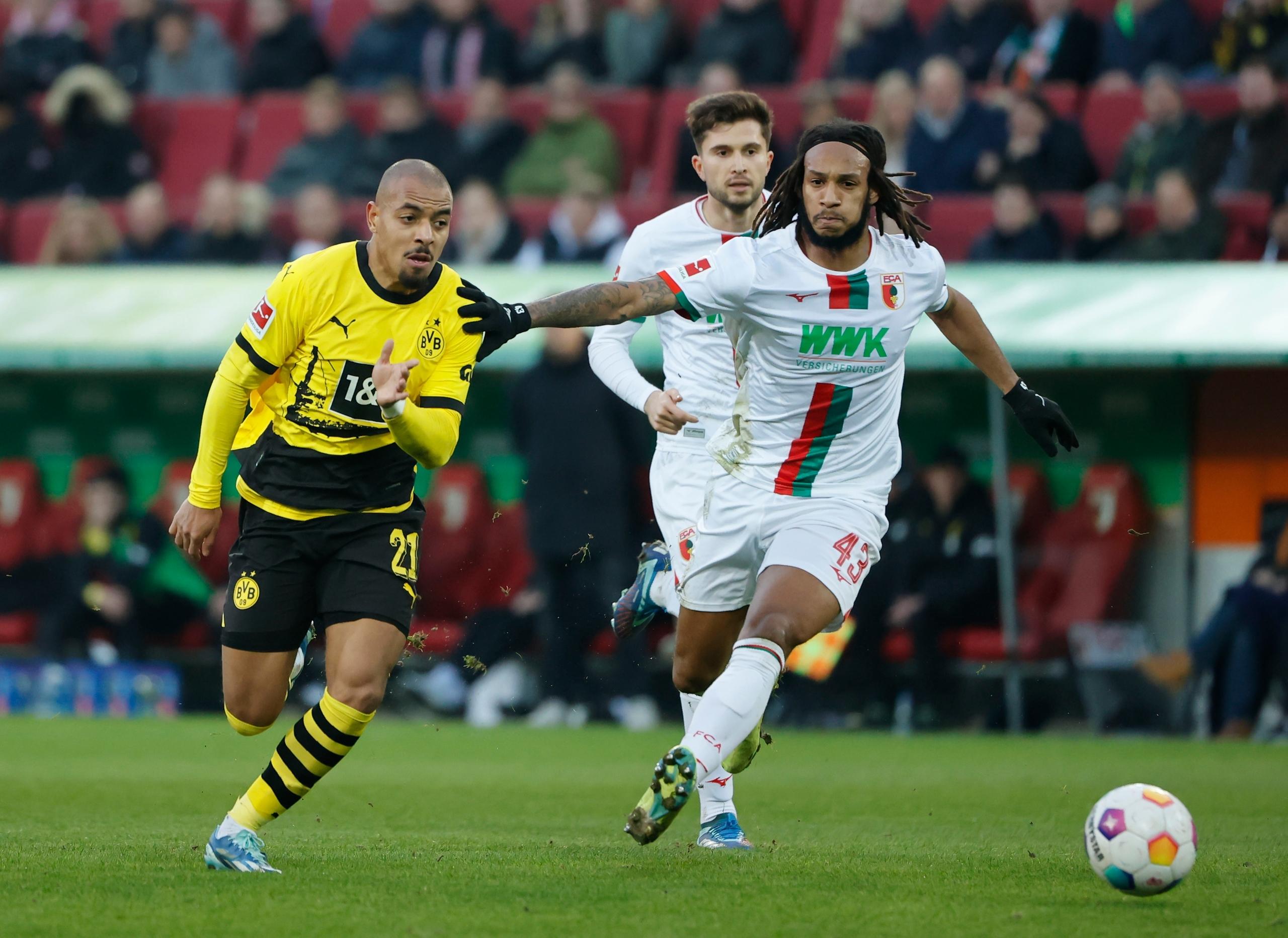 Spielszene FC Augsburg - Borussia Dortmund