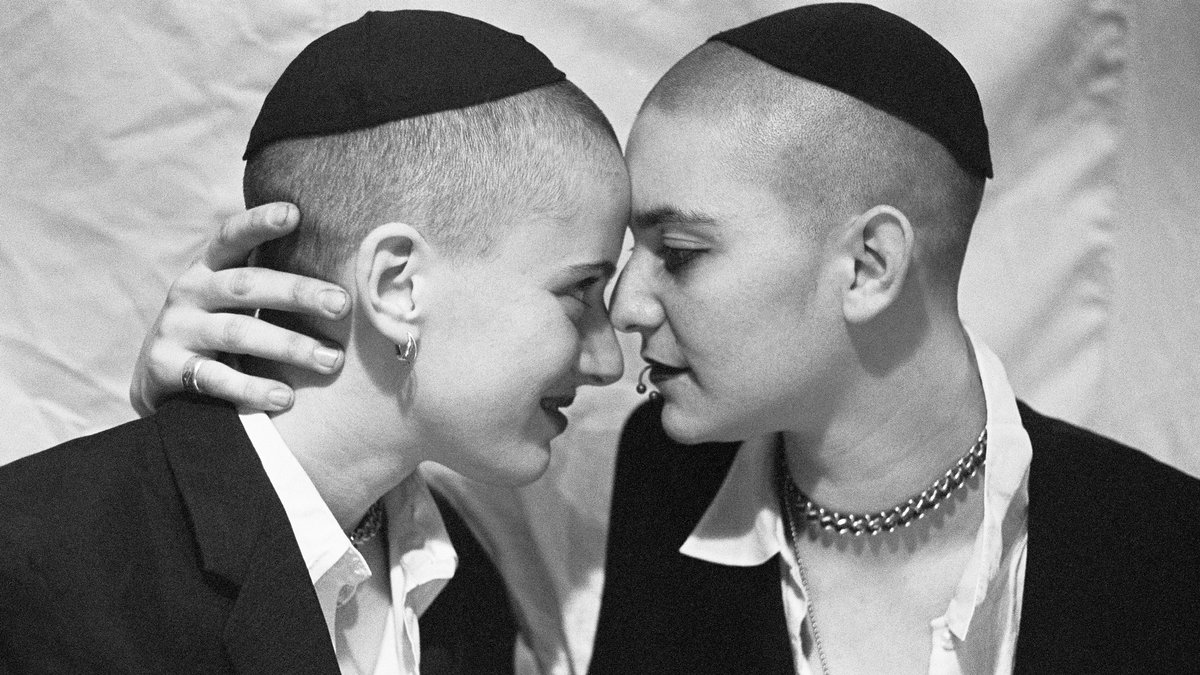 Chloe Sherman, Kindred Spirits, 1994 Fotografie aus der Serie/photographs from the series RENEGADES. San Francisco: Queer Life in the 1990s
