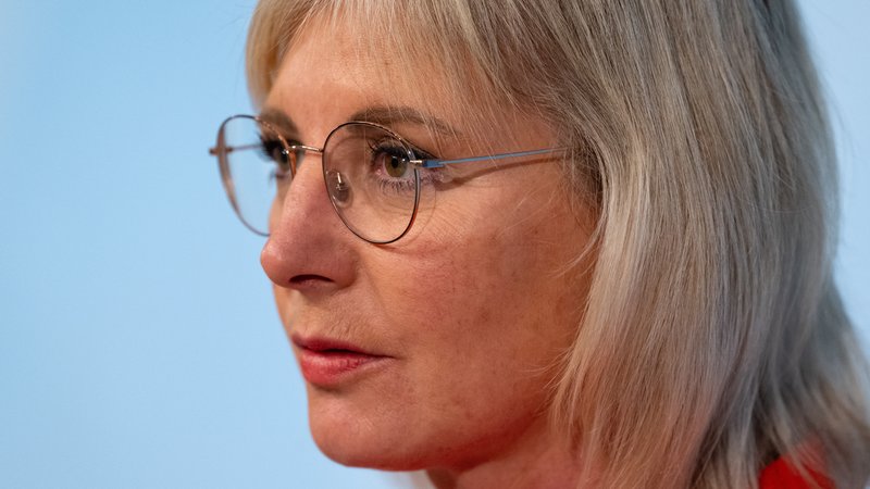Sozialministerin Ulrike Scharf