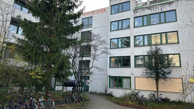 Haus 14 in der Münchner Studentenstadt. | Bild: BR / Ludwig Spitaler Haus 14 in der Münchner Studentenstadt.