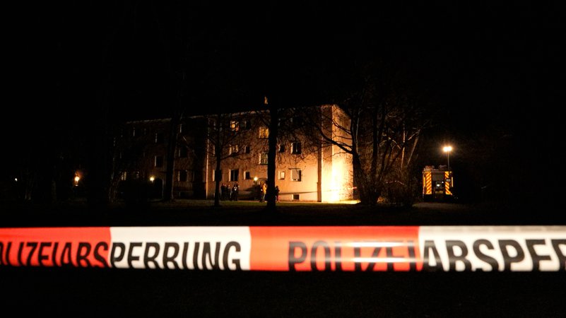 In München ist am Donnerstagabend eine Frau tot in einer Wohnung aufgefunden worden. | Bild: Bayerischer Rundfunk 2026/ Frank Jordan In München ist am Donnerstagabend eine Frau tot in einer Wohnung aufgefunden worden.