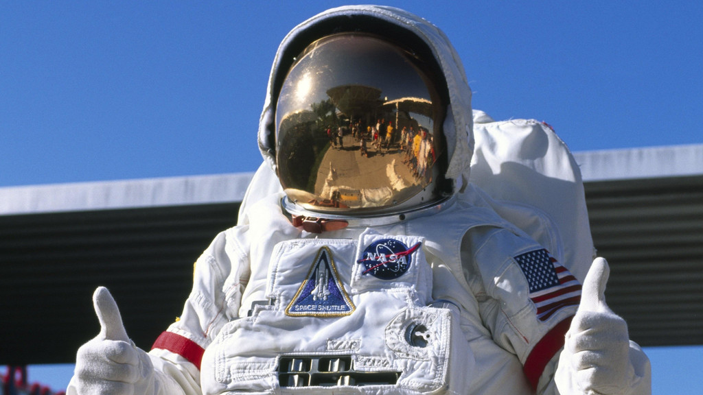 IQ: Astronauten | Bild: picture-alliance/dpa IQ: Astronauten
