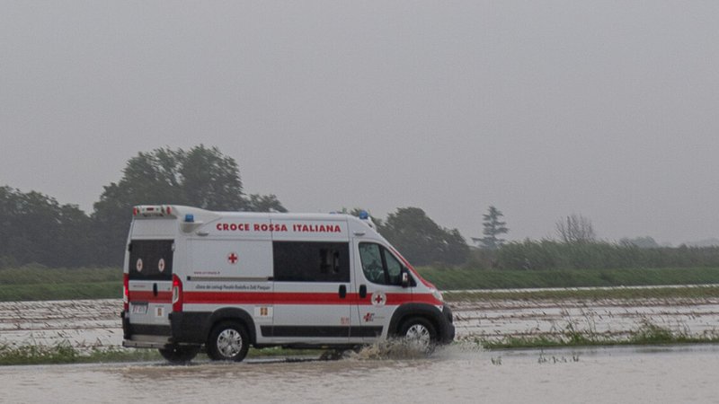 Symbolbild: Italienische Ambulanz | Bild: picture alliance / IPP | Italy Photo Press Symbolbild: Italienische Ambulanz