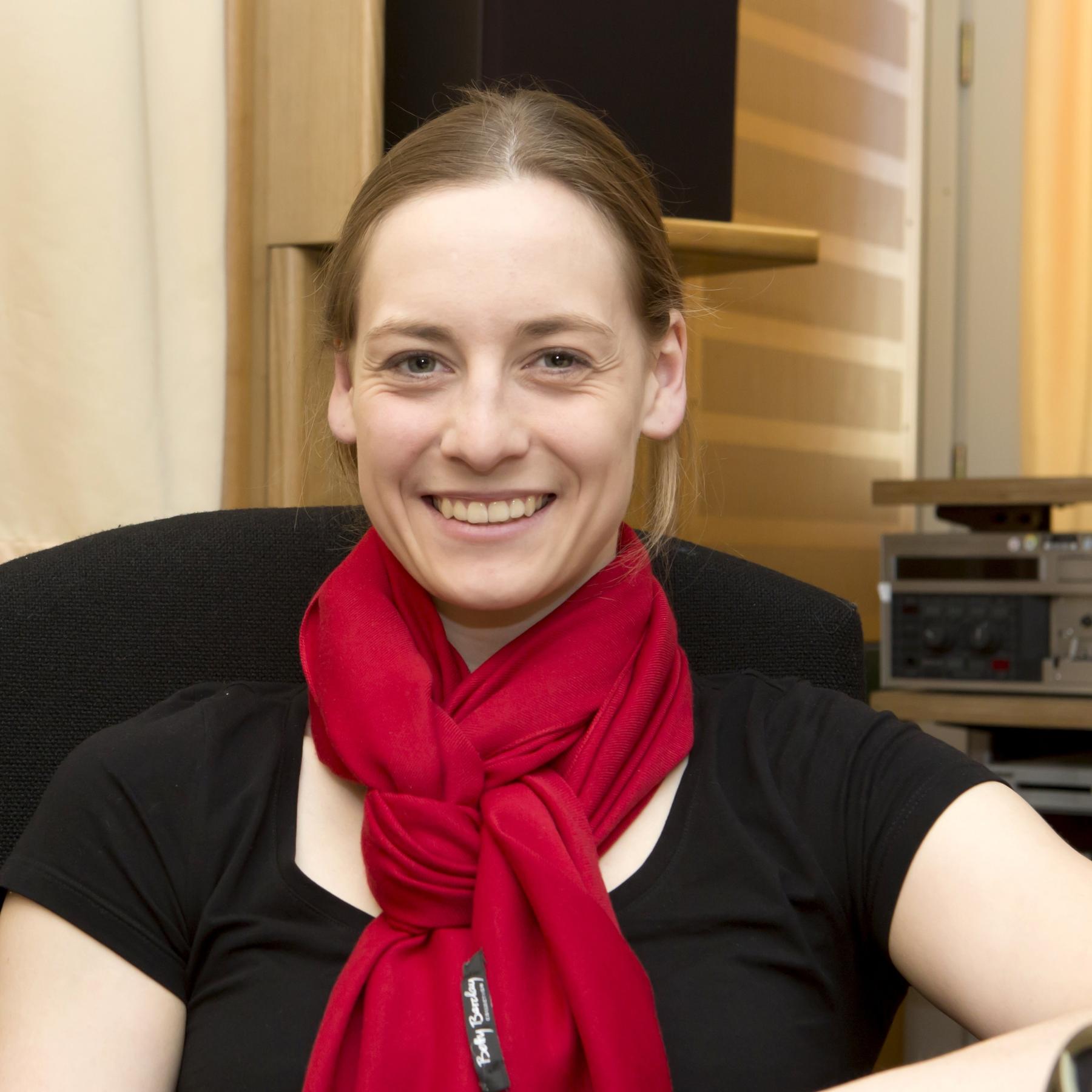 Anna Schaffelhuber, Goldmedaillengewinnerin: zwischen Paralympics und Paragraphen