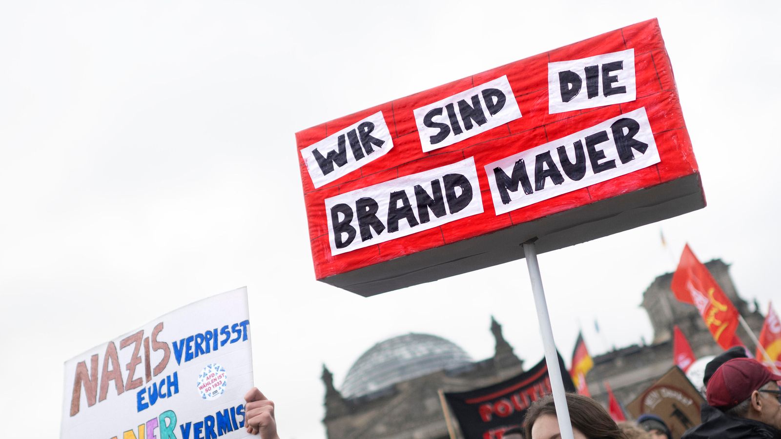 Umgang mit der AfD: Die Schattenseite der Brandmauer | BR24