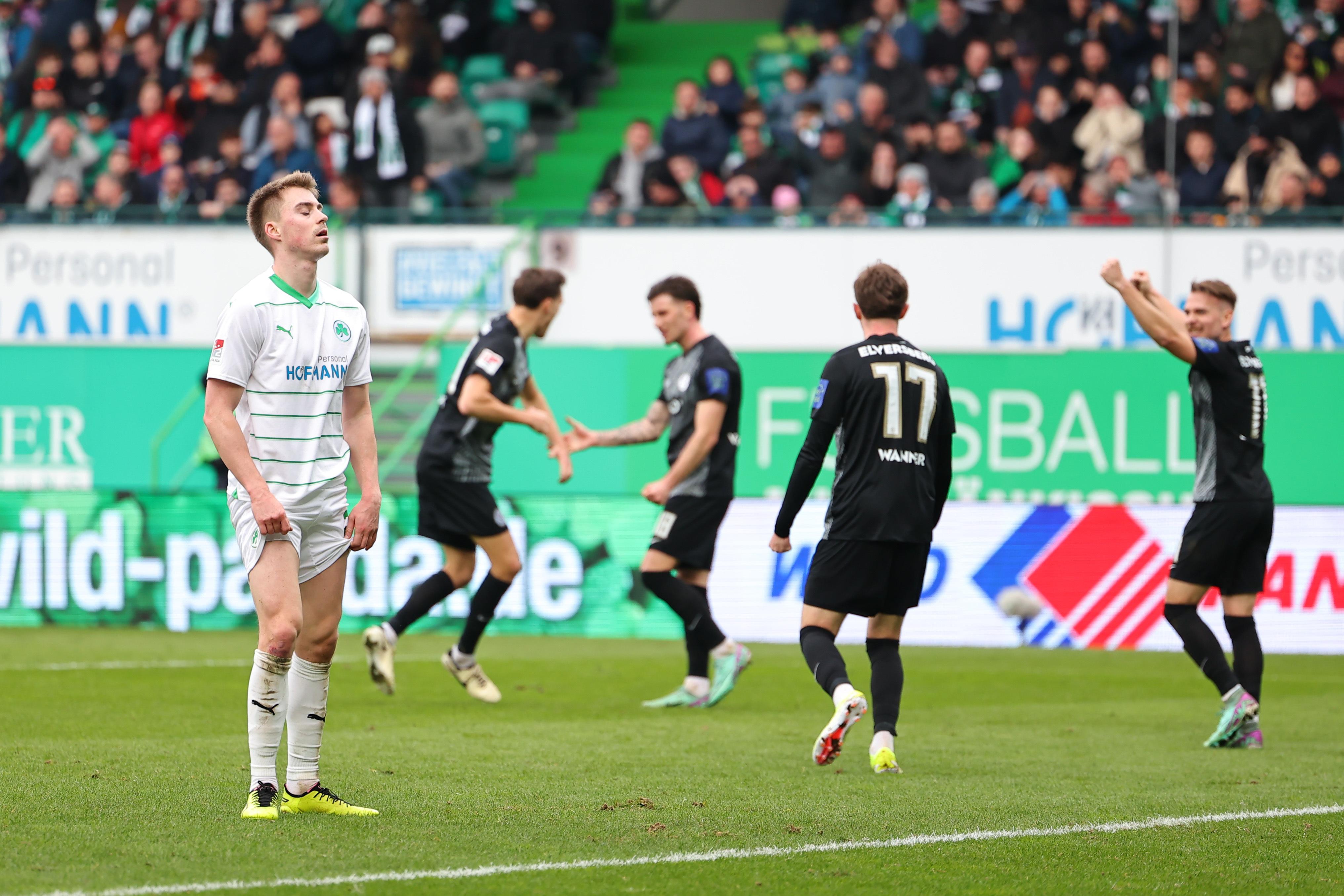 Ratlos am Ronhof: Fürth geht gegen Elversberg unter