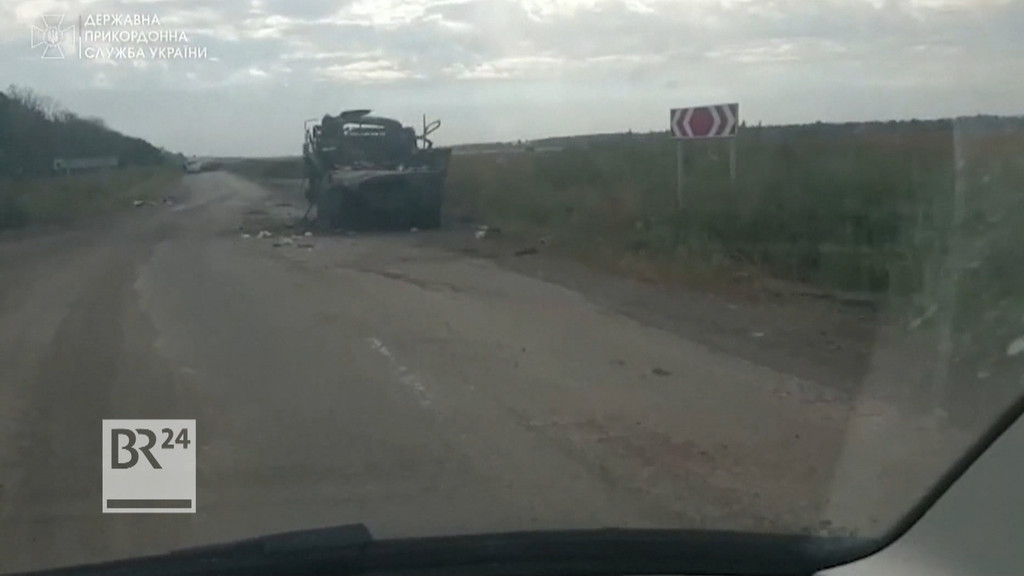 Die Ukraine setzt ihre Offensive gegen die russischen Streitkräfte offenbar erfolgreich fort. Im Nordosten des Landes ist nach Angaben Präsident Selenskyj ein Gebiet von rund sechstausend Quadratkilometern zurückerobert worden. | Bild: BR Die Ukraine setzt ihre Offensive gegen die russischen Streitkräfte offenbar erfolgreich fort. Im Nordosten des Landes ist nach Angaben Präsident Selenskyj ein Gebiet von rund sechstausend Quadratkilometern zurückerobert worden.
