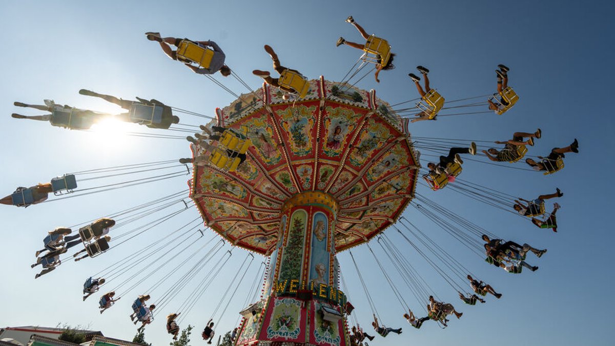 Lieber jetzt auf die Wiesn: Auf Sonne folgt Regen