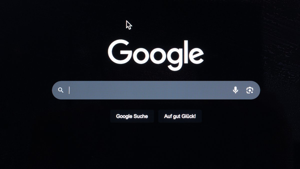 Google greift zunehmend in redaktionelle Abläufe ein.